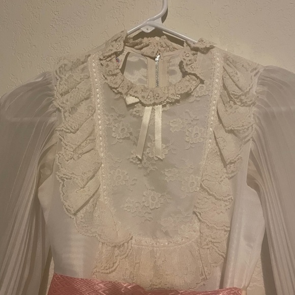 Vintage Union Made Girls Dress - Picture 2 of 10